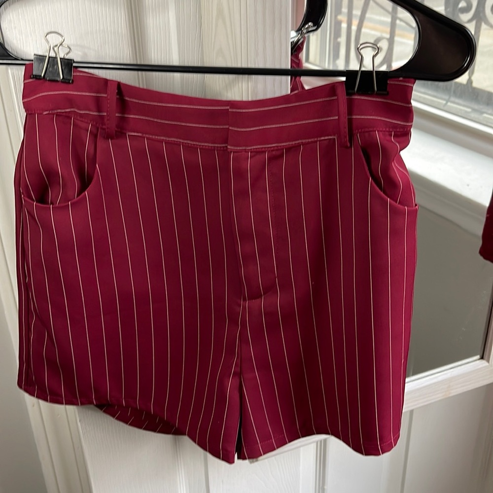 Honey punch shorts size small. Maroon with white pin stripe.